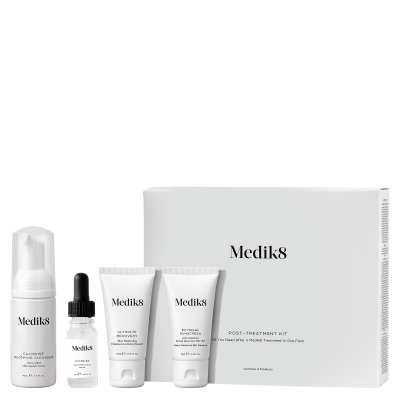 Medik8 Post Treatment Kit
Kit contains: Calmwise Soothing Cleanser (40ml), Hydr8 B5 (10ml), Ultimate Recovery (15ml), Physical Sunscreen SPF50 (15ml). Post Treatment Kit is available through clinics only.